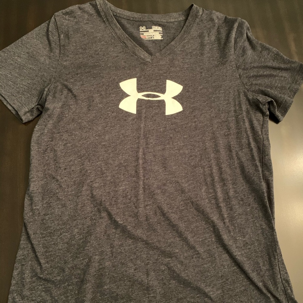 Under Armor T-shirt